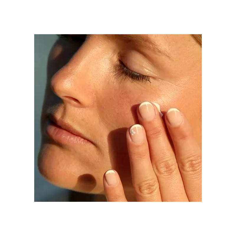 SUNACTIVE SPF 30 Protective Sunscreen Dark spots - Signs of aging